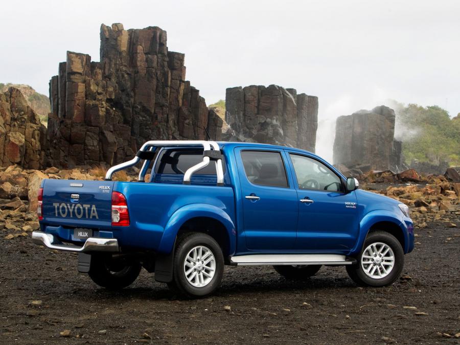  Toyota Hilux SR5 Double Cab 4x4 2011 года  (AU) (фото 2 из 18)